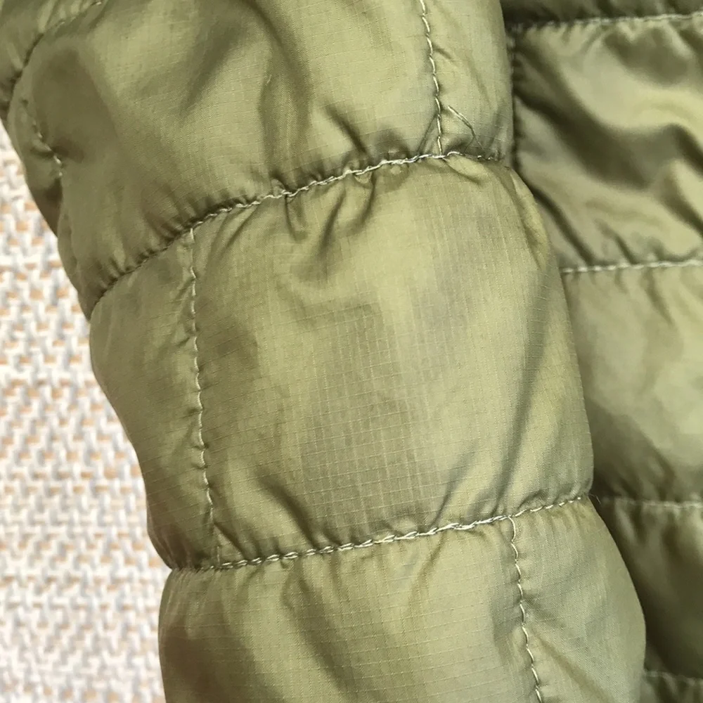 Patagonia Lightweight Puffer Jacket (boys' size M)